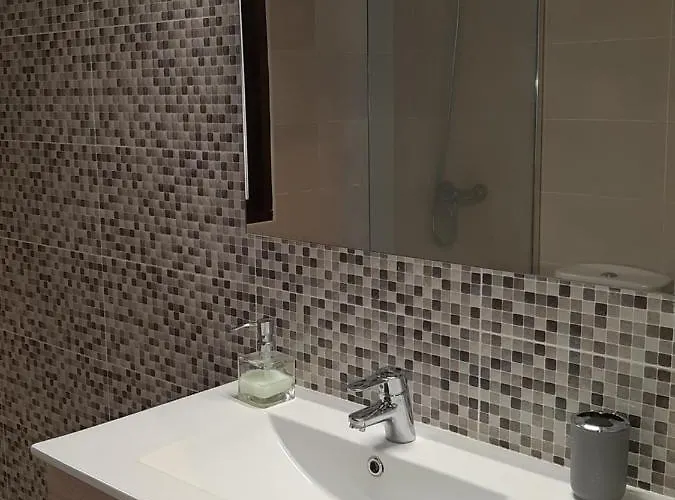 Casa El Reloj Appartement Mombeltrán